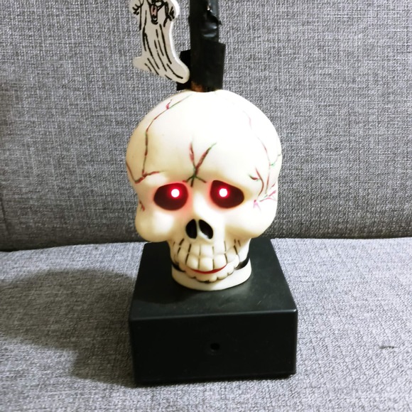 Vintage Creepy Halloween Skull Tree Jack o Lantern Witch Pumpkin Ghosts (shelf) - Picture 2 of 9